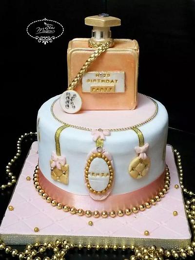 Glamour cake - Cake by Fées Maison (AHMADI)
