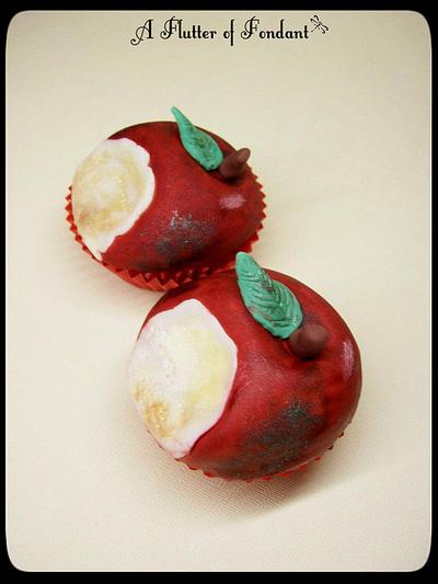 Who Took A Bite Of My Apple?! Cupcakes - Cake by Jen McK Evans