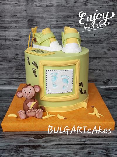 First steps... - Cake by BULGARIcAkes