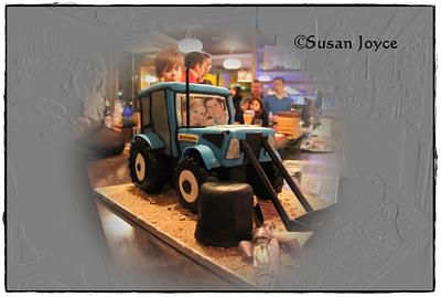 Tractor cake - Cake by susan joyce