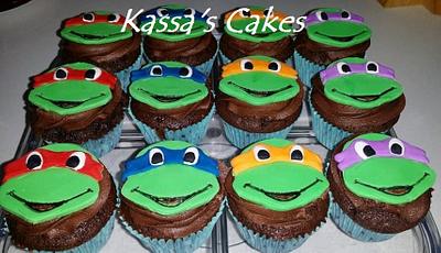 TMNT Cup Cakes  - Cake by Kassa 1961
