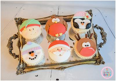 Christmas cupcakes - Cake by Dollybird Bakes