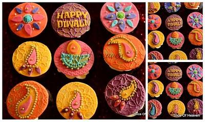 Diwali rangoli cupcakes... - Cake by Devina Soman