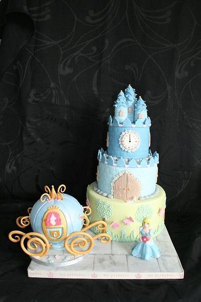Cinderella cake  - Cake by Judy