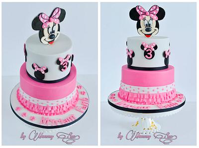 Minnie in Pink - Cake by Mommy Sue