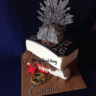Harry potter / hunger games / game of thrones  - Cake by sarahtosney