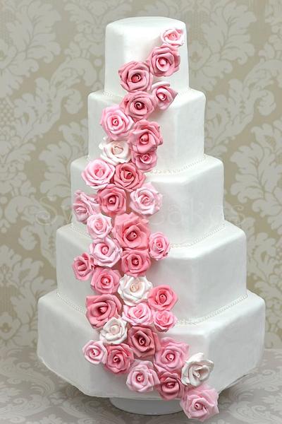 Pink Rose Wedding Cake - Cake by Farida Hagi