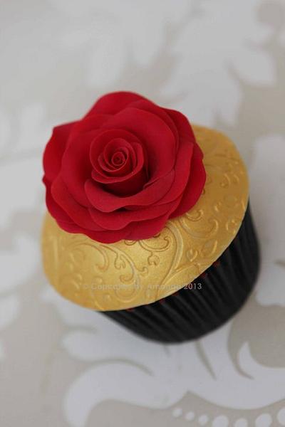 Red Rose Cupcake - Cake by Cupcakes by Amanda