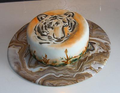 Tiger Cake - Cake by Sweetz Cakes