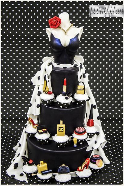 Lady Fashion Cake - Cake by MLADMAN