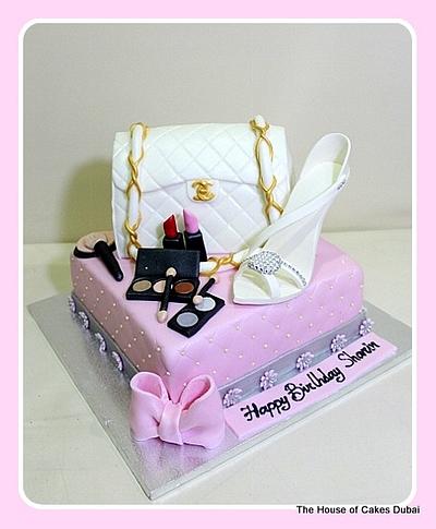Fashion theme cake - Cake by The House of Cakes Dubai