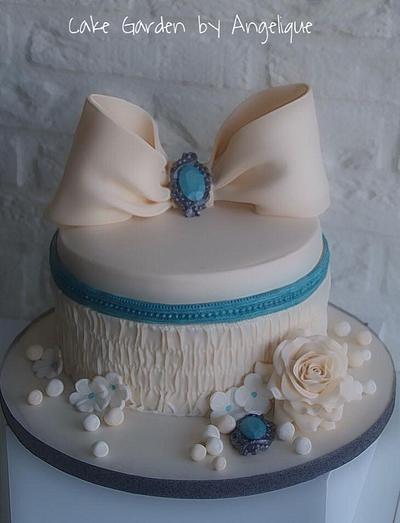 Anniversary cake  - Cake by Cake Garden 