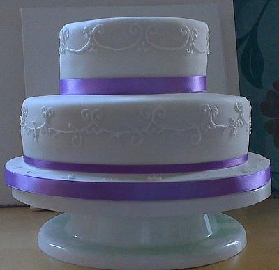 Wedding Cake - Cake by Gemma Buxton