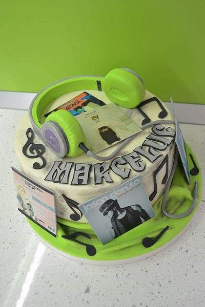 Love the music!!  - Cake by Torturi Mary