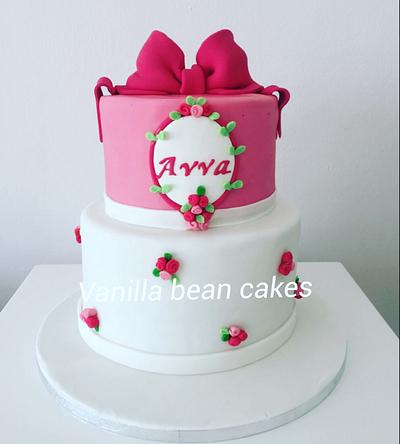 Shabby chic cake - Cake by Vanilla bean cakes Cyprus