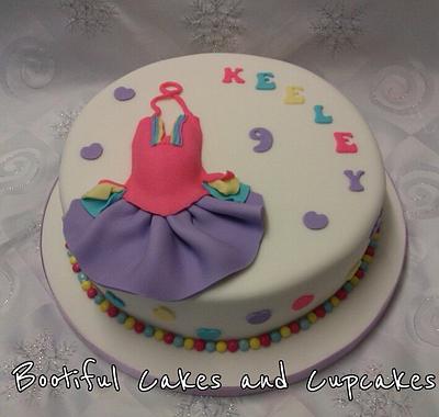 dance dress cakes - Cake by bootifulcakes