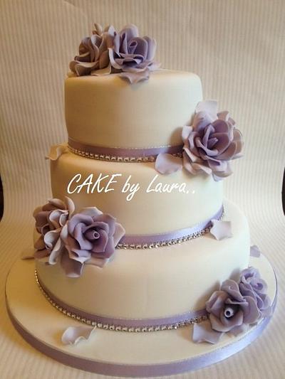 Purple roses wedding cake - Cake by Laura Woodall