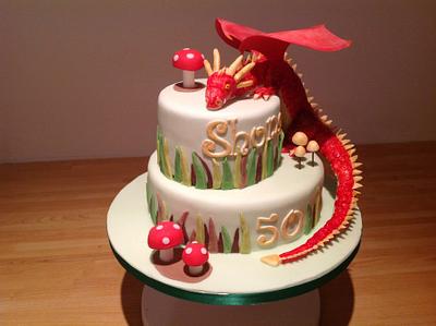 Fantasy Dragon - Cake by Evelynscakeboutique