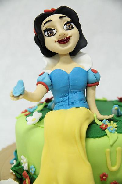 Snow White cake  - Cake by Lina