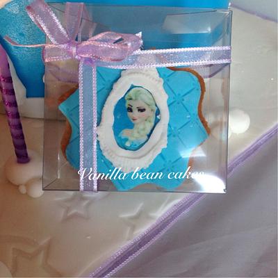 Elsa cookie - Cake by Vanilla bean cakes Cyprus