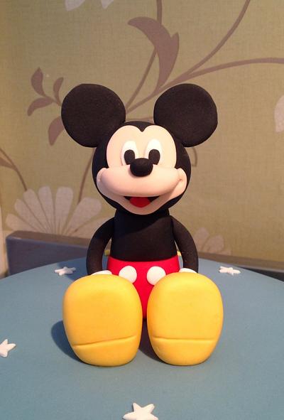 Handmade Mickey Mouse - Cake by Bezmerelda