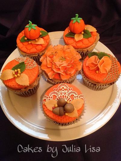 Autumn themed cupcakes - Cake by Cakes by Julia Lisa