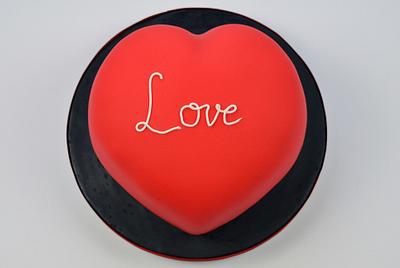 Love Heart Cake - Cake by Cakes For Show