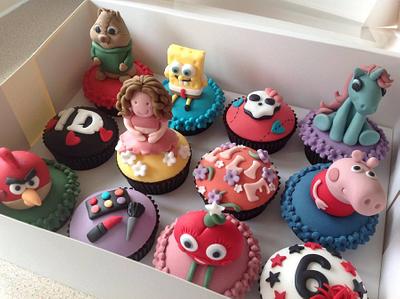 'Favourite Things' cupcakes - Cake by Bezmerelda