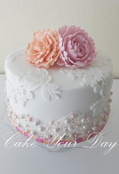 Pink&Peach peonies wedding cake.  - Cake by Cake Your Day (Susana van Welbergen)
