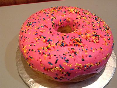 Doughnut sprinkle cake (Giant) - Cake by LisaB