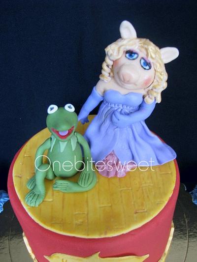 The Muppets - Cake by Onebitesweet