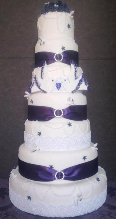 Wings of Love - Cake by PetiteSweet-Cake Boutique