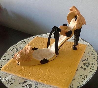 High Heel Shoe - Cake by June ("Clarky's Cakes")