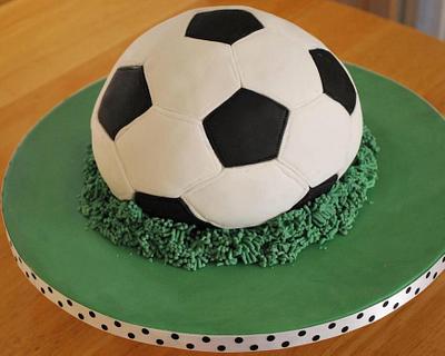 Football - Cake by cakesbysilvia1