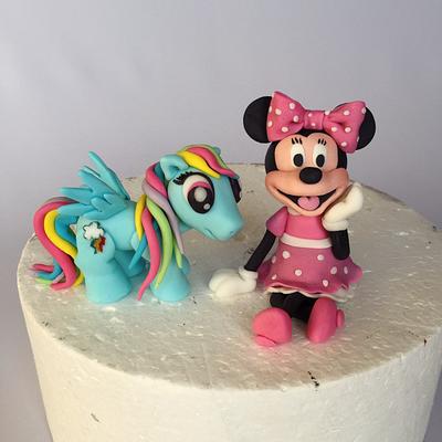 Minnie Mouse and Rainbow dash topper - Cake by Layla A