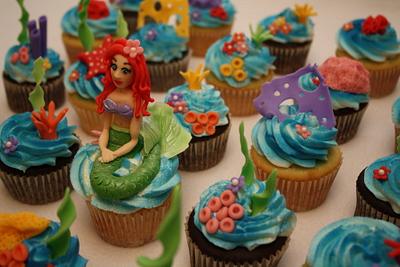 Little Mermaid  - Cake by Centerpiece Cakes By Steph
