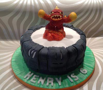 Skylanders eruptor portal of power birthday cake with edible topper - Cake by Justmunchkins