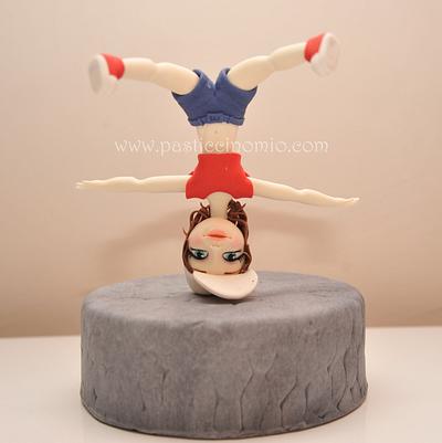Break Dance Girl - Cake by Pasticcino Mio