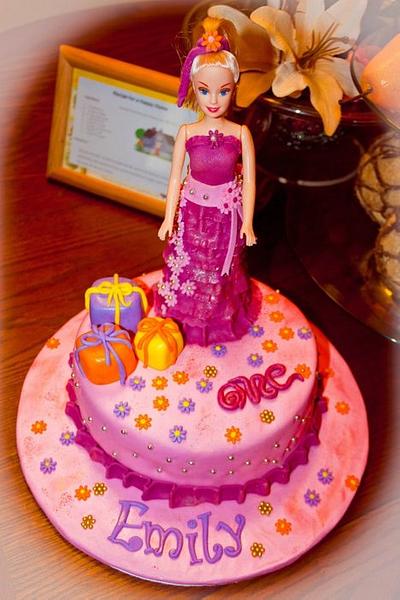 Doll Cake - Cake by ella1974