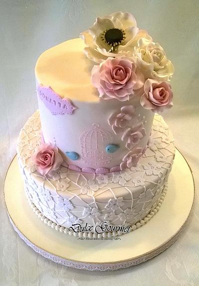 Lace and flowers for Donatta - Cake by Silvia Caballero