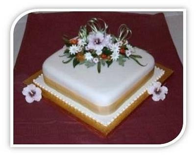 Flannel, gum, wax and Sturt's desert rose flowers  - Cake by A House of Cake
