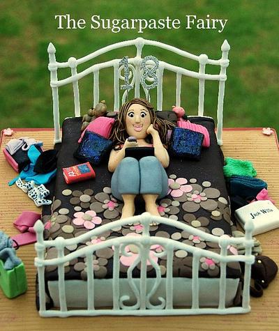 Ellie in bed - Cake by The Sugarpaste Fairy
