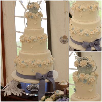 Lost in Austen Wedding Cake - Cake by TiersandTiaras