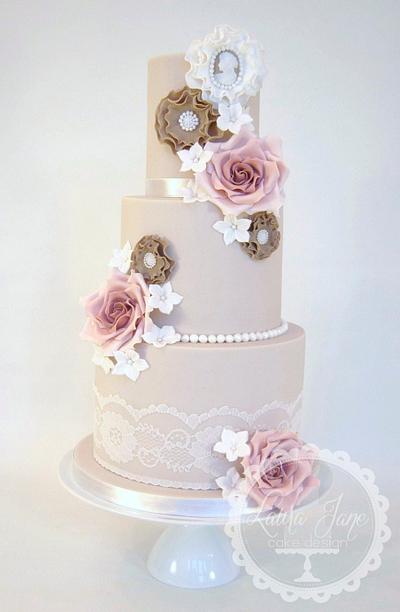 Vintage Wedding - For Cake Masters Magazine! - Cake by Laura Davis