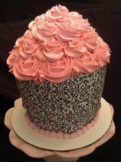 Birthday smash cake - Cake by John Flannery