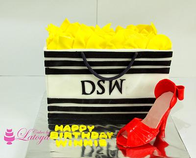 DSW Shopping Bag  - Cake by toyamarie