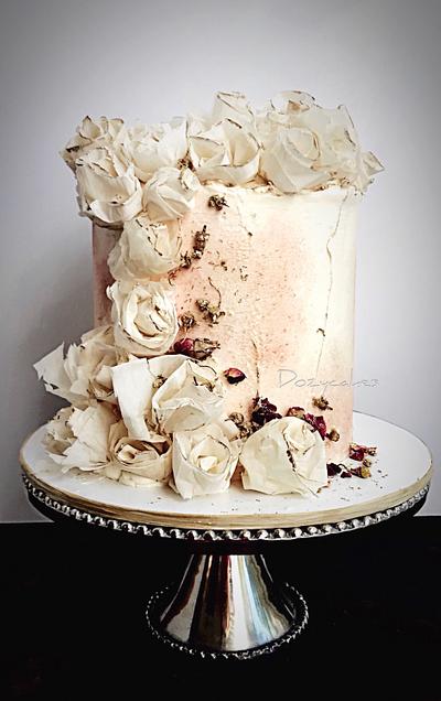 Blushing Buttercream Cake - Cake by Dozycakes