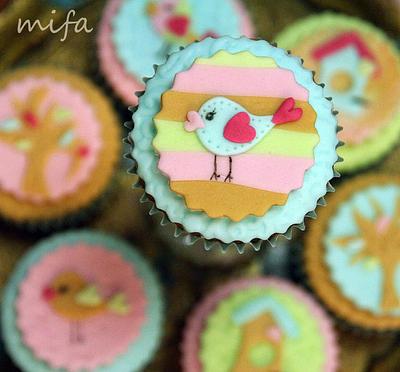 Birdie Cupcakes - Cake by Michaela Fajmanova