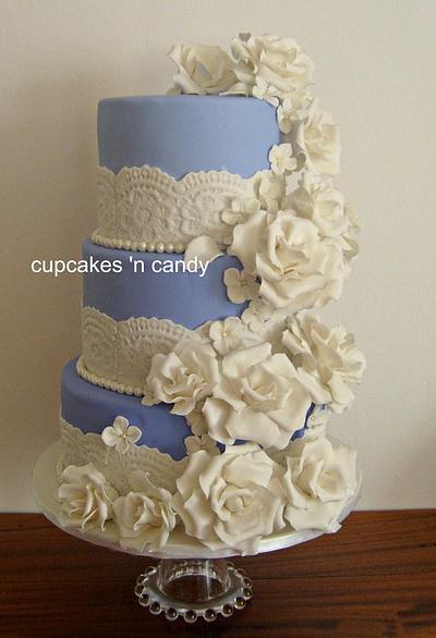 Roses - Cake by Cupcakes 'n Candy