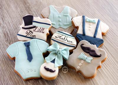 Little Man baby shower cookies - Cake by Estrele Cakes 
